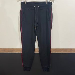 Black Tommy Hilfiger Sweatpants with pockets - Small